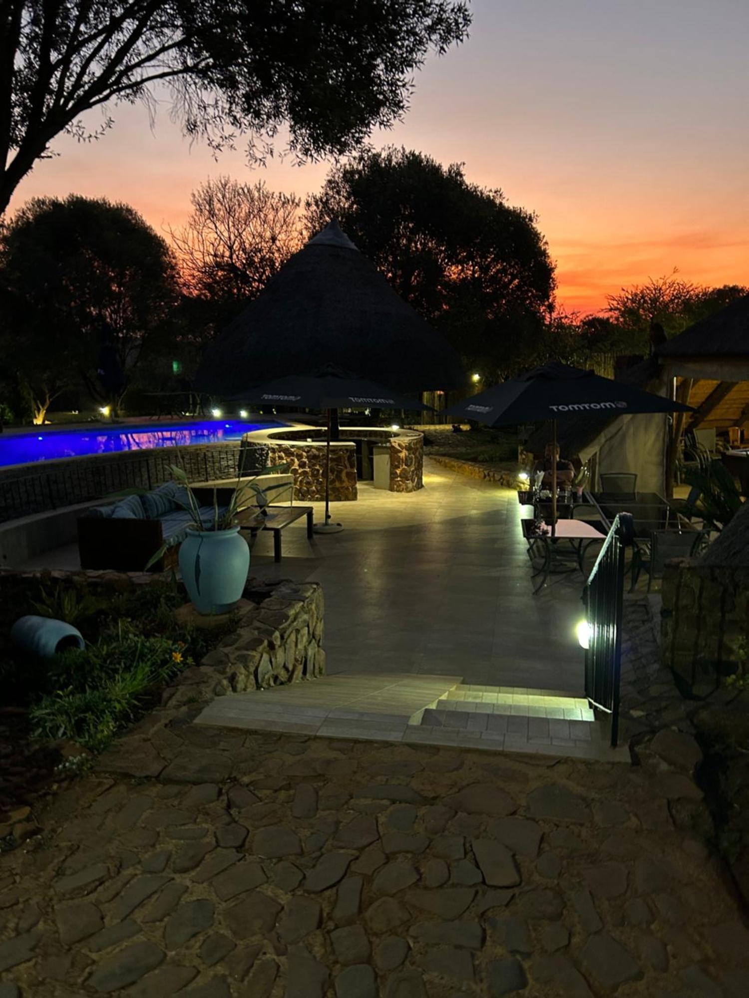 רסטנבורג Tidimalo Lodge מראה חיצוני תמונה