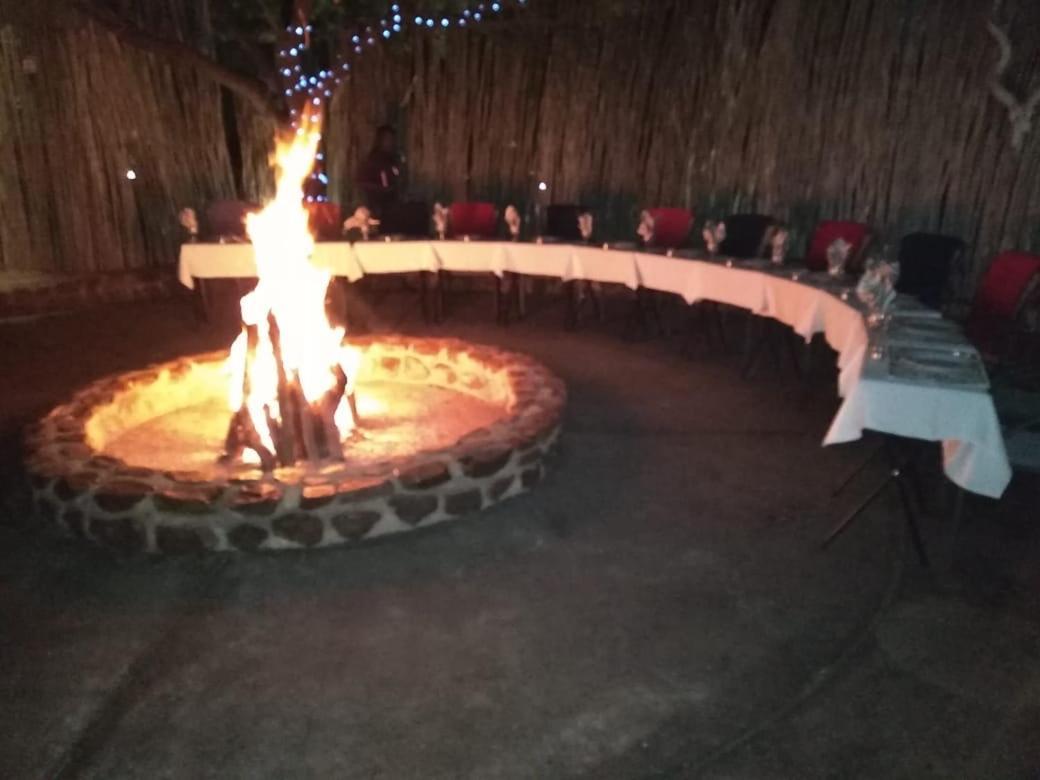 רסטנבורג Tidimalo Lodge מראה חיצוני תמונה
